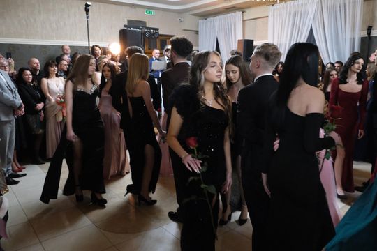 Studniówka 2025 - Zespół Szkół Technicznych w Chełmie cz. II [GALERIA ZDJĘĆ]