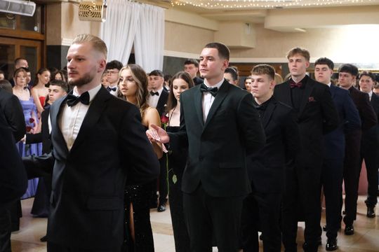 Studniówka 2025 - Zespół Szkół Technicznych w Chełmie cz. II [GALERIA ZDJĘĆ]