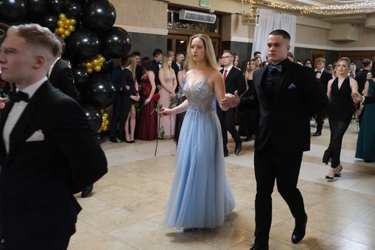 Studniówka 2025 - Zespół Szkół Technicznych w Chełmie cz. II [GALERIA ZDJĘĆ]