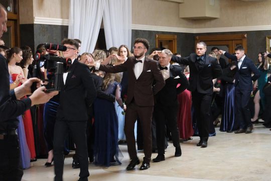 Studniówka 2025 - Zespół Szkół Technicznych w Chełmie cz. II [GALERIA ZDJĘĆ]