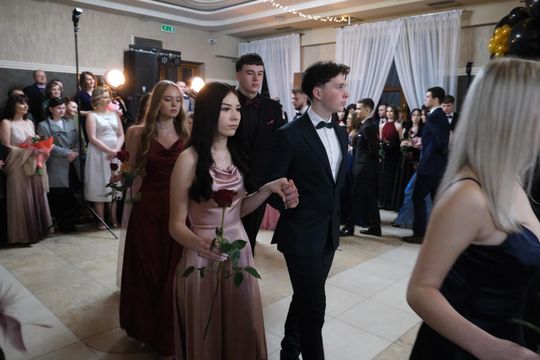 Studniówka 2025 - Zespół Szkół Technicznych w Chełmie cz. II [GALERIA ZDJĘĆ]