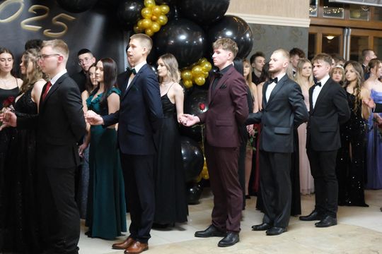 Studniówka 2025 - Zespół Szkół Technicznych w Chełmie cz. II [GALERIA ZDJĘĆ]