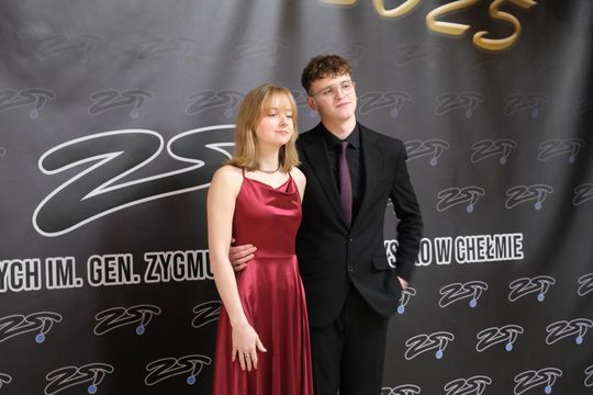 Studniówka 2025 - Zespół Szkół Technicznych w Chełmie cz. II [GALERIA ZDJĘĆ]