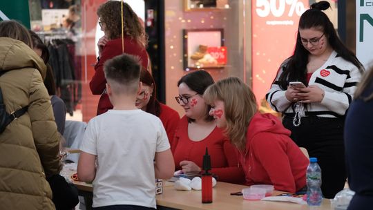 Chełm. 33. Finał Wielkiej Orkiestry Świątecznej Pomocy przed Galerią Chełm [ZDJĘCIA]