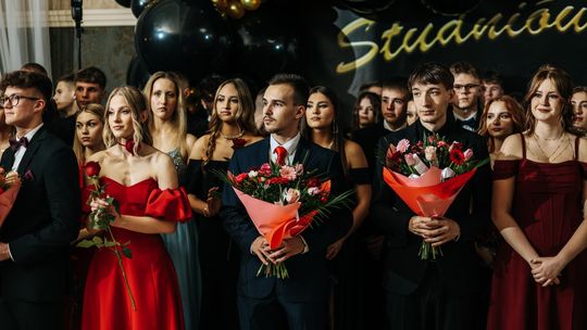 Studniówka 2025 - Zespół Szkół Technicznych w Chełmie cz. III [GALERIA ZDJĘĆ]