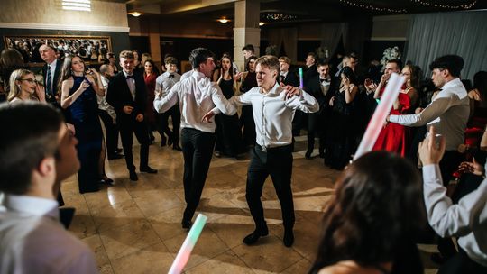 Studniówka 2025 - Zespół Szkół Technicznych w Chełmie cz. III [GALERIA ZDJĘĆ]