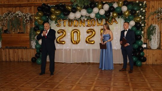 Studniówka 2025 - Zespół Szkół w Żółkiewce [GALERIA ZDJĘĆ]