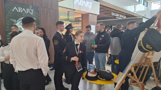 Chełm. 33. Finał Wielkiej Orkiestry Świątecznej Pomocy przed Galerią Chełm [ZDJĘCIA]