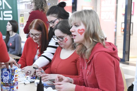 Chełm. 33. Finał Wielkiej Orkiestry Świątecznej Pomocy przed Galerią Chełm [ZDJĘCIA]