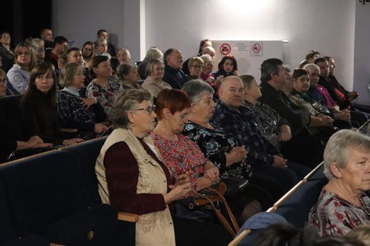 Gm. Ruda-Huta. Wyjątkowy Koncert Kolęd i Pastorałek w Hucie Kultury [GALERIA ZDJĘĆ]