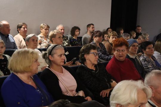 Gm. Ruda-Huta. Wyjątkowy Koncert Kolęd i Pastorałek w Hucie Kultury [GALERIA ZDJĘĆ]