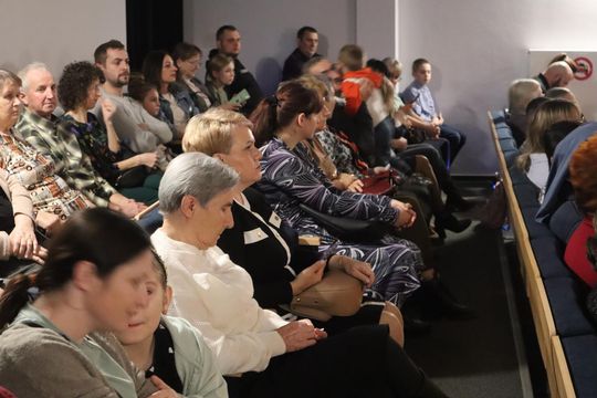 Gm. Ruda-Huta. Wyjątkowy Koncert Kolęd i Pastorałek w Hucie Kultury [GALERIA ZDJĘĆ]