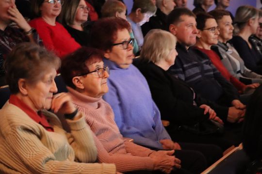 Gm. Ruda-Huta. Wyjątkowy Koncert Kolęd i Pastorałek w Hucie Kultury [GALERIA ZDJĘĆ]