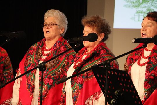 Gm. Ruda-Huta. Wyjątkowy Koncert Kolęd i Pastorałek w Hucie Kultury [GALERIA ZDJĘĆ]