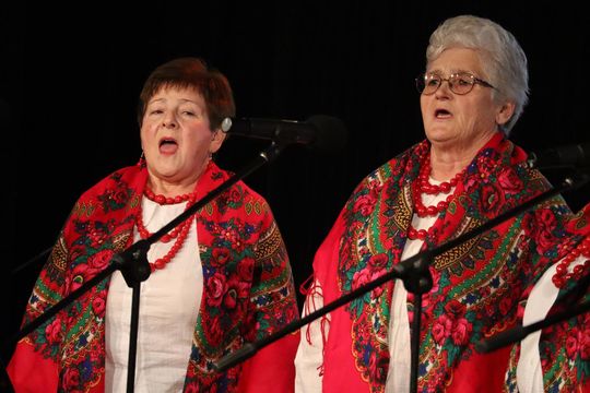 Gm. Ruda-Huta. Wyjątkowy Koncert Kolęd i Pastorałek w Hucie Kultury [GALERIA ZDJĘĆ]