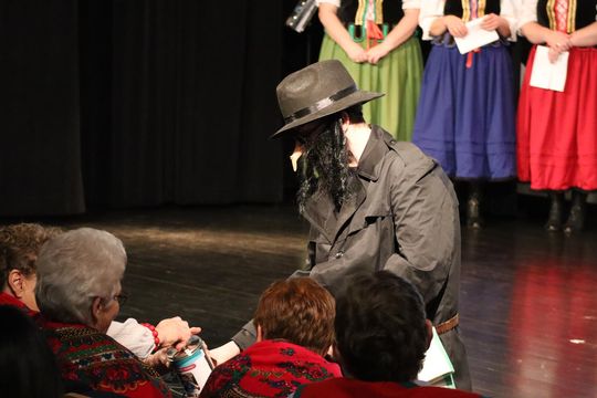 Gm. Ruda-Huta. Wyjątkowy Koncert Kolęd i Pastorałek w Hucie Kultury [GALERIA ZDJĘĆ]