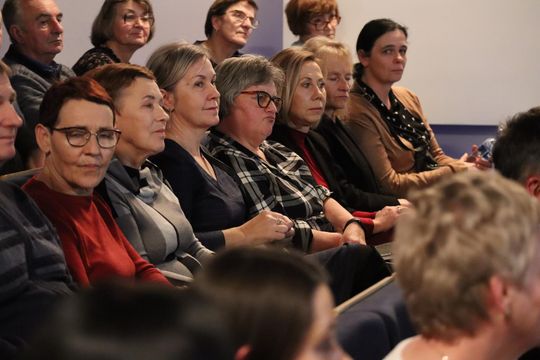 Gm. Ruda-Huta. Wyjątkowy Koncert Kolęd i Pastorałek w Hucie Kultury [GALERIA ZDJĘĆ]