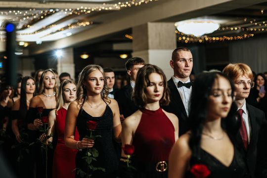 Studniówka 2025 - Zespół Szkół Technicznych w Chełmie cz. III [GALERIA ZDJĘĆ]