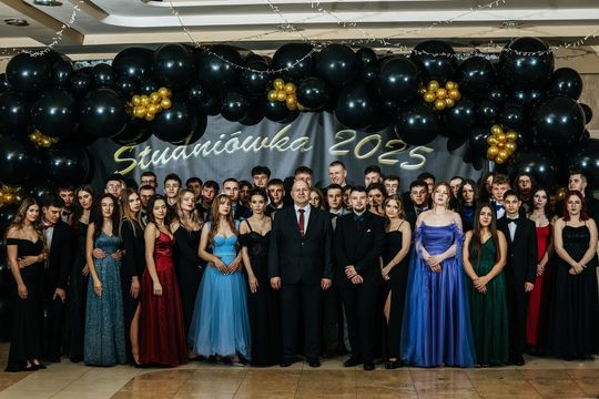 Studniówka 2025 - Zespół Szkół Technicznych w Chełmie cz. III [GALERIA ZDJĘĆ]