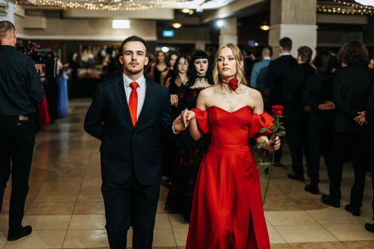 Studniówka 2025 - Zespół Szkół Technicznych w Chełmie cz. III [GALERIA ZDJĘĆ]