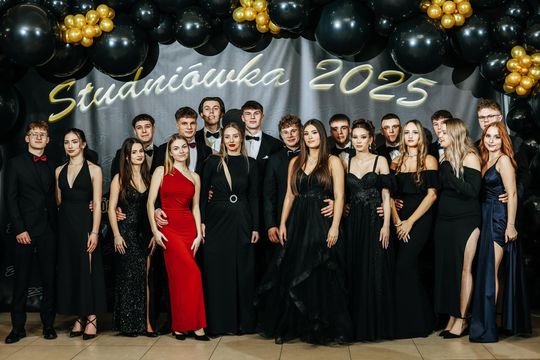 Studniówka 2025 - Zespół Szkół Technicznych w Chełmie cz. III [GALERIA ZDJĘĆ]