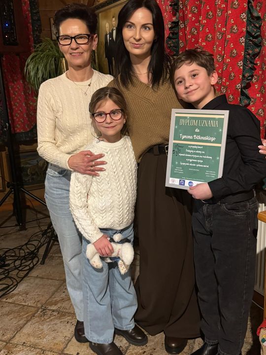 Koncert Tymona Bitkowskiego. Wiejski Salon Poezji pękał w szwach [GALERIA ZDJĘĆ]