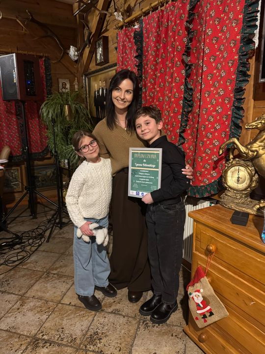 Koncert Tymona Bitkowskiego. Wiejski Salon Poezji pękał w szwach [GALERIA ZDJĘĆ]