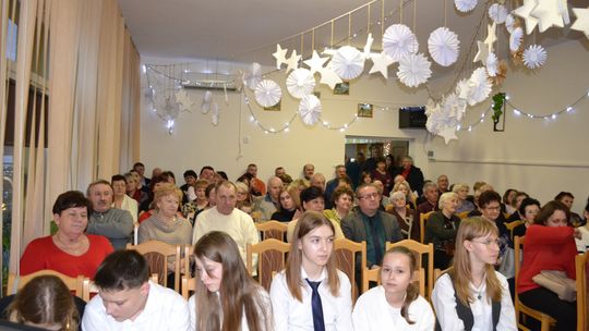 Koncert Noworoczny w Centrum Społeczno – Kulturalnym w Gorzkowie [GALERIA ZDJĘĆ]