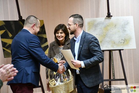 Wernisaż wystawy pt. "Magdalena Szymańska - moja twórczość" Wernisaż wystawy pt. "Magdalena Szymańska - moja twórczość"