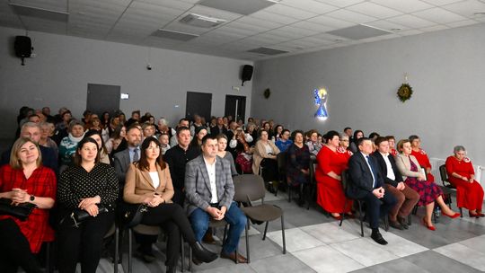 Gm. Rejowiec. IV Noworoczny Wieczór Kolęd i Pastorałek "Bo się narodził Zbawiciel..." [GALERIA ZDJĘĆ]