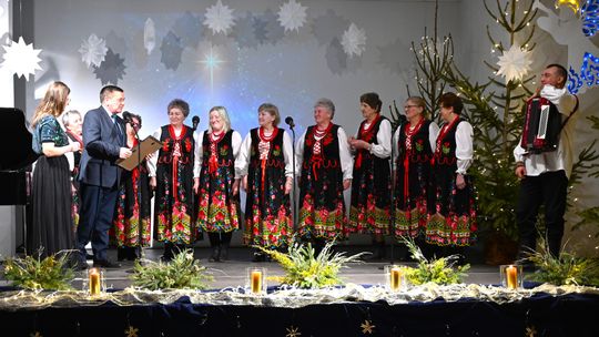 Gm. Rejowiec. IV Noworoczny Wieczór Kolęd i Pastorałek "Bo się narodził Zbawiciel..." [GALERIA ZDJĘĆ]