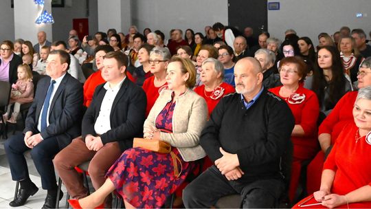 Gm. Rejowiec. IV Noworoczny Wieczór Kolęd i Pastorałek "Bo się narodził Zbawiciel..." [GALERIA ZDJĘĆ]