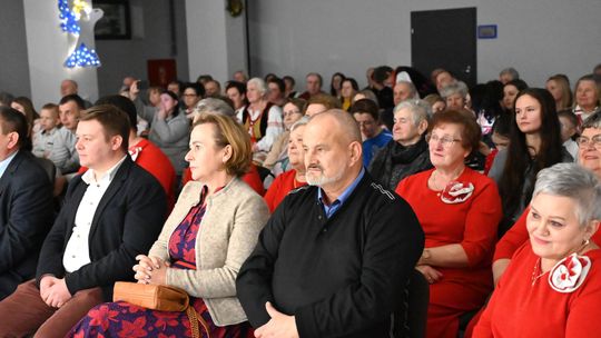 Gm. Rejowiec. IV Noworoczny Wieczór Kolęd i Pastorałek "Bo się narodził Zbawiciel..." [GALERIA ZDJĘĆ]