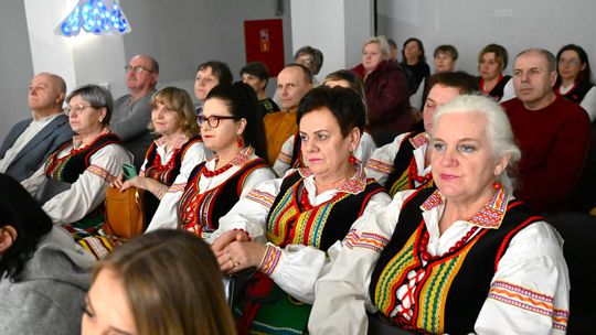 Gm. Rejowiec. IV Noworoczny Wieczór Kolęd i Pastorałek "Bo się narodził Zbawiciel..." [GALERIA ZDJĘĆ]