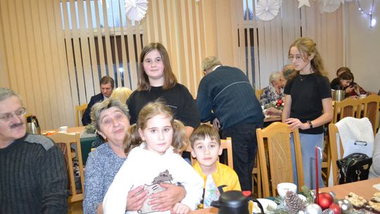 Kochana Babciu, Kochany Dziadku... uroczyste świętowanie w Centrum Społeczno - Kulturalnym w Gorzkowie