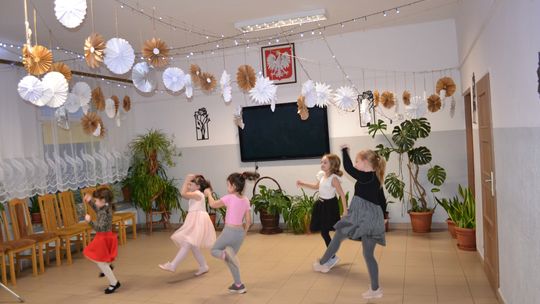 Kochana Babciu, Kochany Dziadku... uroczyste świętowanie w Centrum Społeczno - Kulturalnym w Gorzkowie