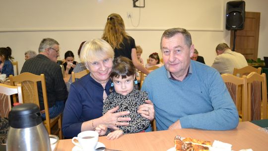 Kochana Babciu, Kochany Dziadku... uroczyste świętowanie w Centrum Społeczno - Kulturalnym w Gorzkowie