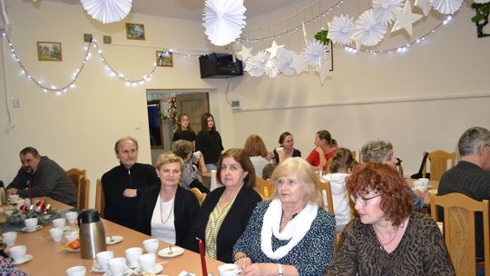 Kochana Babciu, Kochany Dziadku... uroczyste świętowanie w Centrum Społeczno - Kulturalnym w Gorzkowie