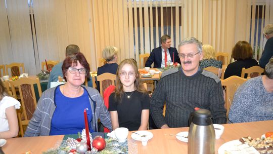 Kochana Babciu, Kochany Dziadku... uroczyste świętowanie w Centrum Społeczno - Kulturalnym w Gorzkowie