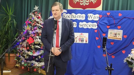 Kochana Babciu, Kochany Dziadku... uroczyste świętowanie w Centrum Społeczno - Kulturalnym w Gorzkowie