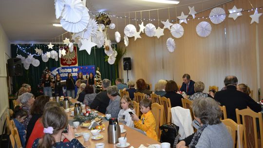 Kochana Babciu, Kochany Dziadku... uroczyste świętowanie w Centrum Społeczno - Kulturalnym w Gorzkowie