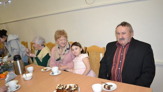 Kochana Babciu, Kochany Dziadku... uroczyste świętowanie w Centrum Społeczno - Kulturalnym w Gorzkowie