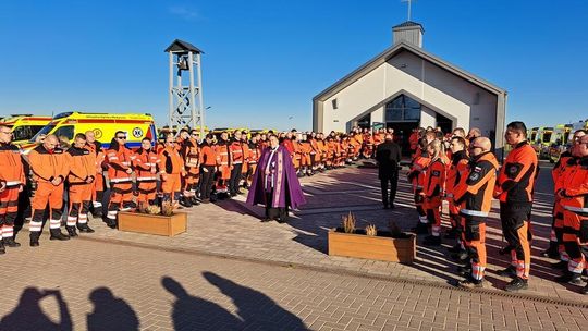 Pogrzeb śp. Cezarego Lotkowskiego - ratownika medycznego, który tragicznie zginął w Siedlcach [GALERIA ZDJĘĆ]