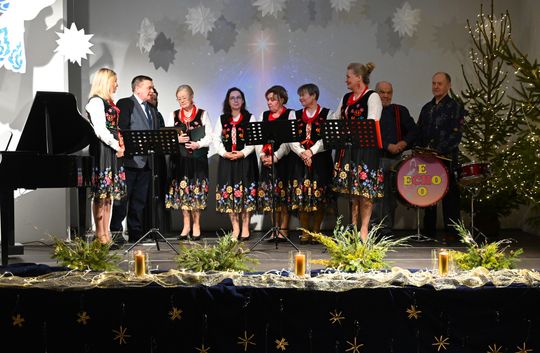 Gm. Rejowiec. IV Noworoczny Wieczór Kolęd i Pastorałek "Bo się narodził Zbawiciel..." [GALERIA ZDJĘĆ]