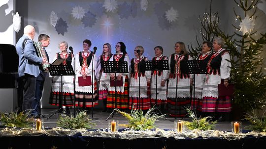 Gm. Rejowiec. IV Noworoczny Wieczór Kolęd i Pastorałek "Bo się narodził Zbawiciel..." [GALERIA ZDJĘĆ]