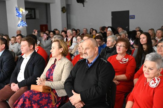 Gm. Rejowiec. IV Noworoczny Wieczór Kolęd i Pastorałek "Bo się narodził Zbawiciel..." [GALERIA ZDJĘĆ]