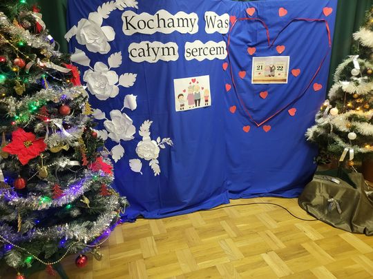 Kochana Babciu, Kochany Dziadku... uroczyste świętowanie w Centrum Społeczno - Kulturalnym w Gorzkowie Kochana Babciu, Kochany Dziadku... uroczyste świętowanie w Centrum Społeczno - Kulturalnym w Gorzkowie