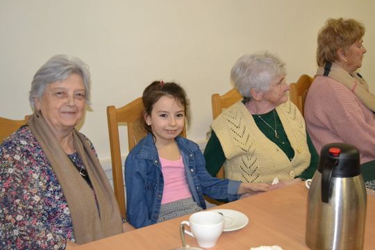 Kochana Babciu, Kochany Dziadku... uroczyste świętowanie w Centrum Społeczno - Kulturalnym w Gorzkowie Kochana Babciu, Kochany Dziadku... uroczyste świętowanie w Centrum Społeczno - Kulturalnym w Gorzkowie