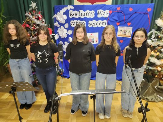 Kochana Babciu, Kochany Dziadku... uroczyste świętowanie w Centrum Społeczno - Kulturalnym w Gorzkowie Kochana Babciu, Kochany Dziadku... uroczyste świętowanie w Centrum Społeczno - Kulturalnym w Gorzkowie