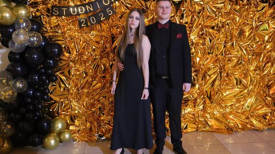 Studniówka 2025 - Zespół Szkół Gastronomicznych i Hotelarskich w Chełmie [GALERIA ZDJĘĆ]